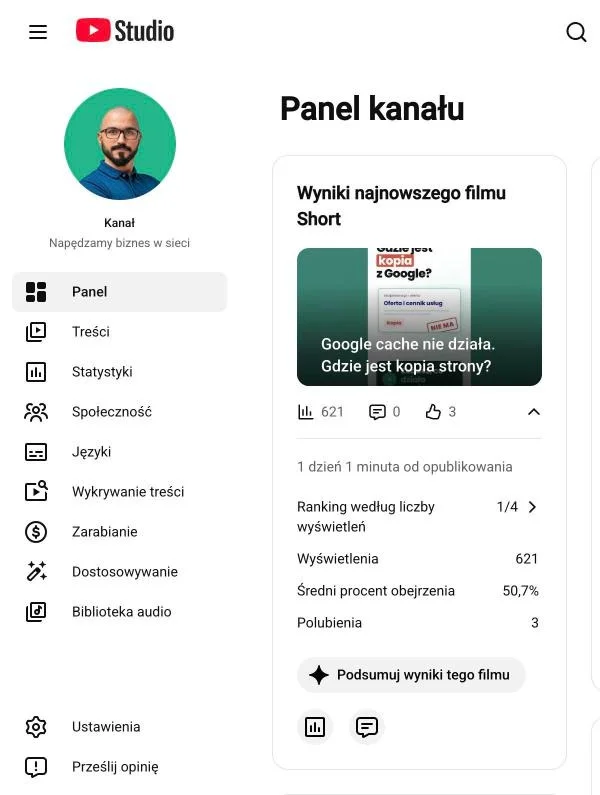 YouTube Studio: przycisk Ustawienia w lewym menu